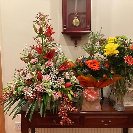 Inny River Lodge Rathowen エクステリア 写真